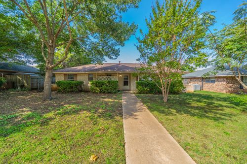 1517 Meadow Ct, Midlothian, TX, 76065-3612 | Card Image