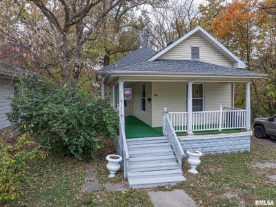 727 N Broadway Avenue, House other with 3 bedrooms, 1 bathrooms and null parking in Salem IL | Image 3