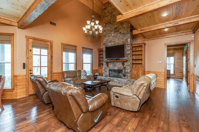 1955 Wingate Blvd, House other with 5 bedrooms, 4 bathrooms and null parking in Brookeland TX | Image 5
