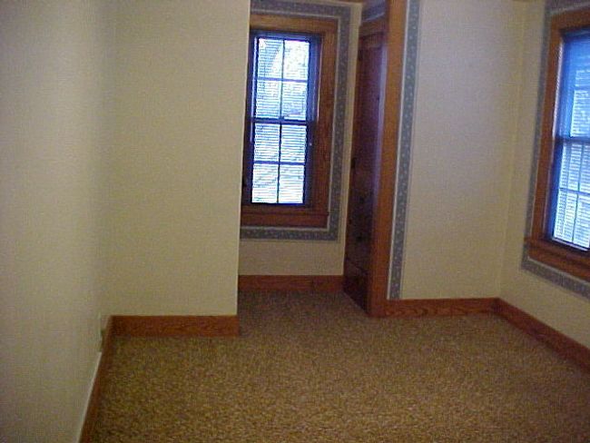 114 E Grove St, Home with 3 bedrooms, 2 bathrooms and null parking in POPLAR GROVE IL | Image 18