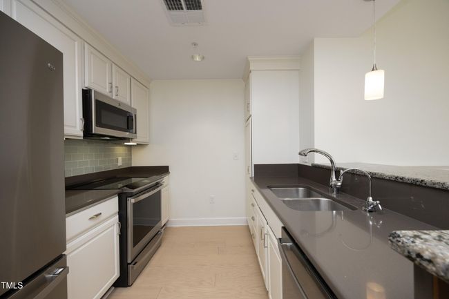 20Kitchen | Image 19