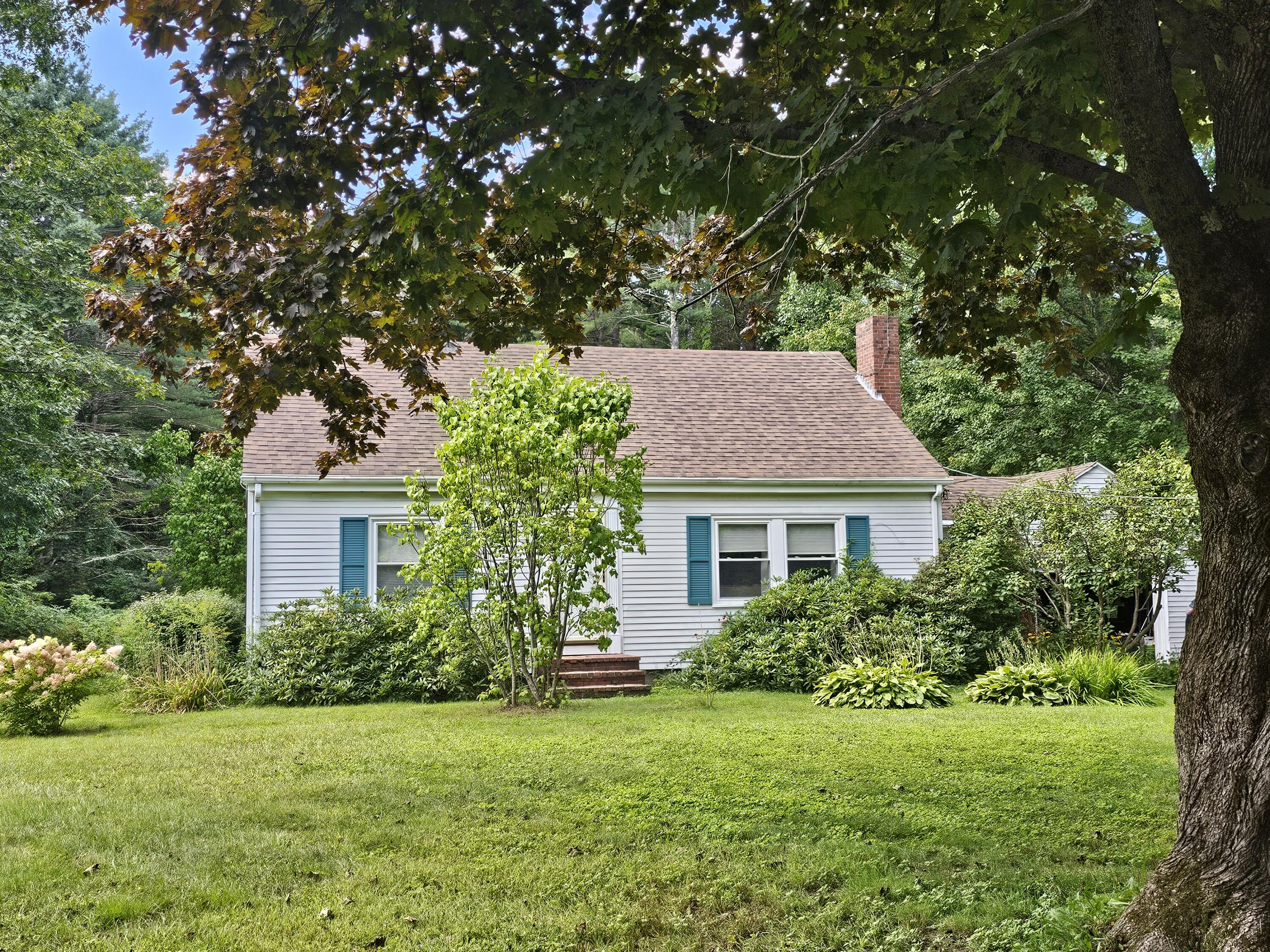 Auburn St, Portland, ME 04103