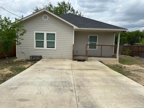 8103 Airlift Ave, San Antonio, TX, 78227-2601 | Card Image