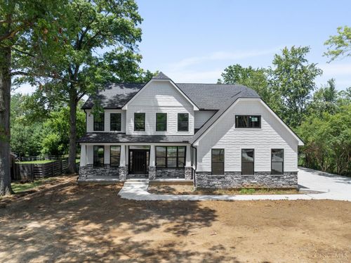 7840 Pfeiffer Rd, Montgomery, OH, 45242-5031 | Card Image