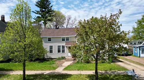 1-3-628 Germania St, Eau Claire, WI, 54703-3018 | Card Image