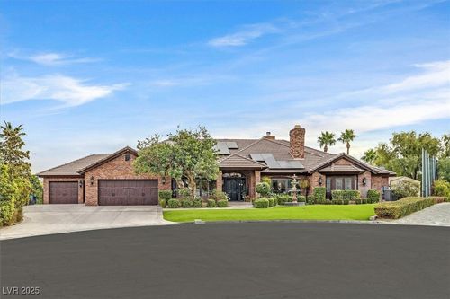 2440 High Vista Cir, Henderson, NV, 89014-3707 | Card Image