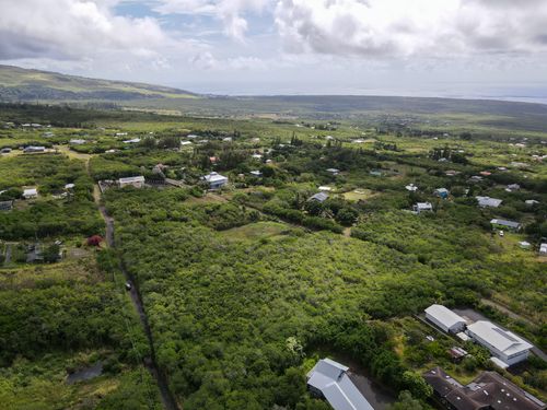 94-6494 Kekuhaupio Rd, NAALEHU, HI, 96772 | Card Image