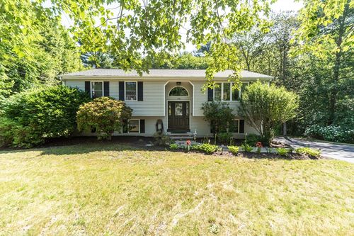 196 Bluejay Ln, East Taunton, MA, 02718-5130 | Card Image