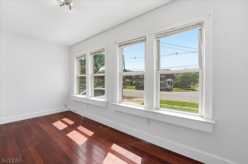 Residential Lease in Middlesex Boro 2
