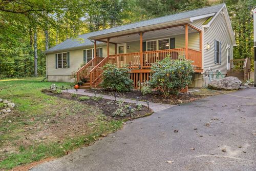 45 Rabbit Valley Road, Oxford, ME, 04270 | Card Image