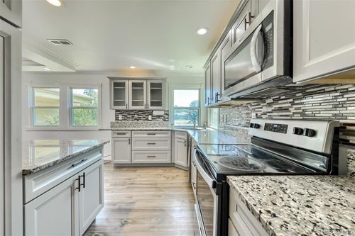 1965 Xenia St, Denver, CO, 80220-2243 | Card Image