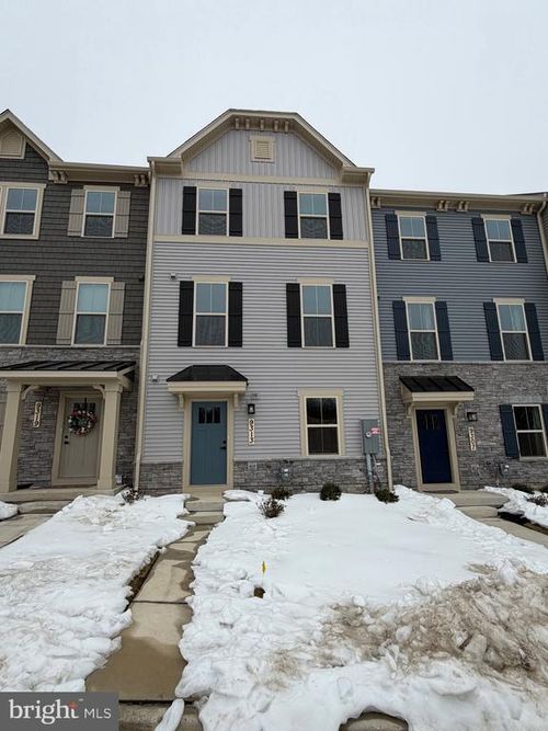 9313 Klamath Ct, FREDERICK, MD, 21701-1417 | Card Image