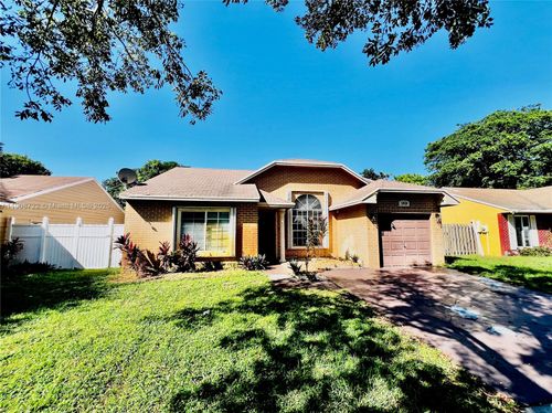 1430-1430 Sw 85th Ter, Pembroke Pines, FL, 33025-5311 | Card Image