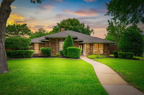4405 Avonshire Ln, Plano, TX, 75093-6705 | Card Image