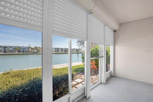 apt-101-7625 Sun Island Dr S, South Pasadena, FL, 33707-4426 | Card Image