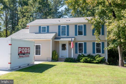 13 Christina Woods Ct, Newark, DE, 19702-2724 | Card Image