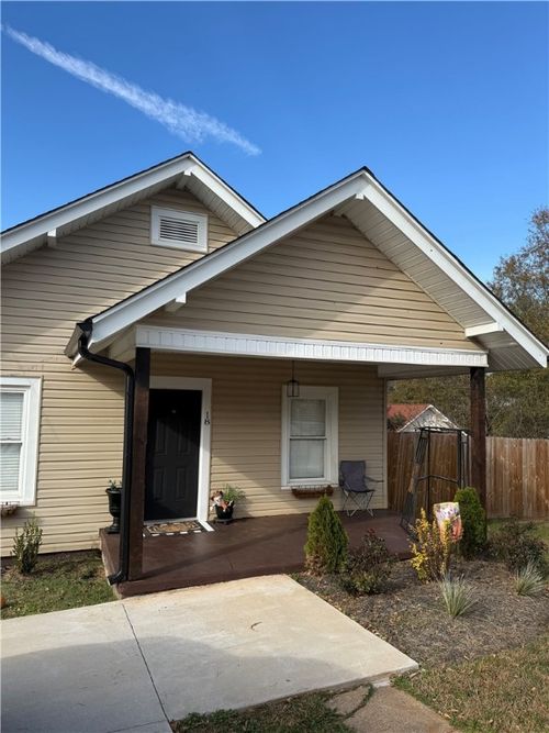 18 Clemson St, Liberty, SC, 29657-1206 | Card Image