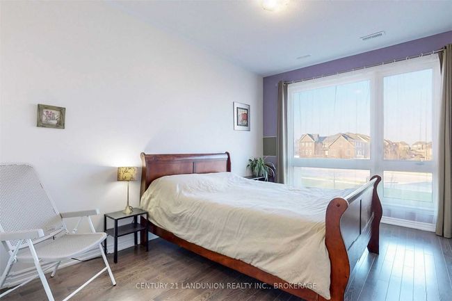 8 La Tache Cres, House attached with 4 bedrooms, 4 bathrooms and 4 parking in Markham ON | Image 16