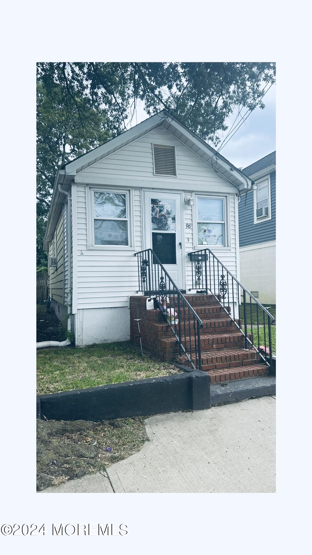 Raritan Ave, Keansburg, NJ 07734