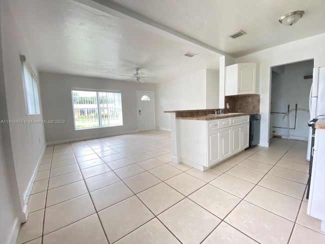 0 - 1280 Ne 211th Ter, House other with 3 bedrooms, 2 bathrooms and null parking in Miami FL | Image 5
