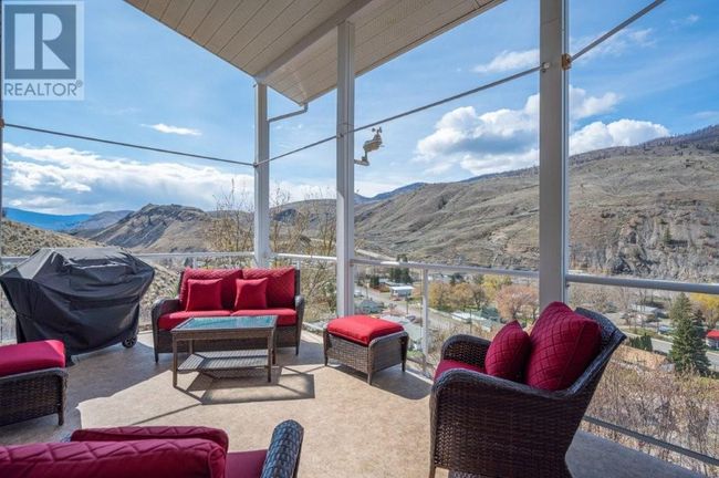 988 Collins Rd, House other with 6 bedrooms, 6 bathrooms and 4 parking in Cache Creek BC | Image 18