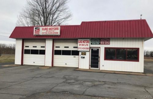 8284 Brewerton Rd, Cicero, NY, 13039-6406 | Card Image