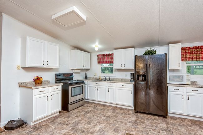 12397 Prices Bridge Rd, House other with 3 bedrooms, 2 bathrooms and null parking in Glade Spring VA | Image 12