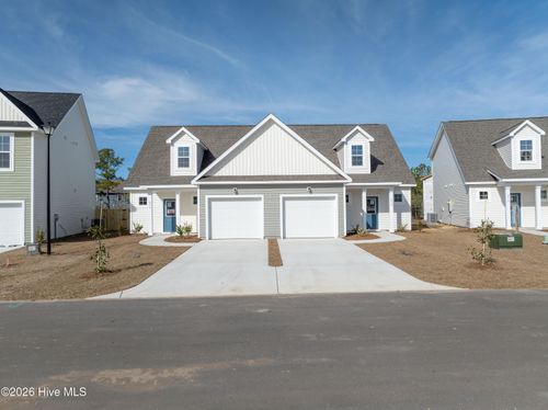 213 Sandpiper Pl, Holly Ridge, NC, 28445-7766 | Card Image