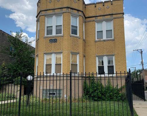 1-5214 W Crystal St, Chicago, IL, 60651-4433 | Card Image