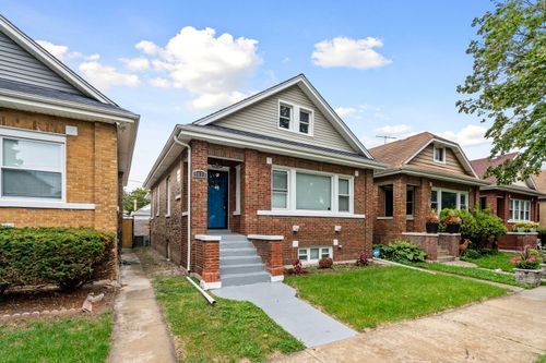 4630 W Montana St, CHICAGO, IL, 60639-1825 | Card Image