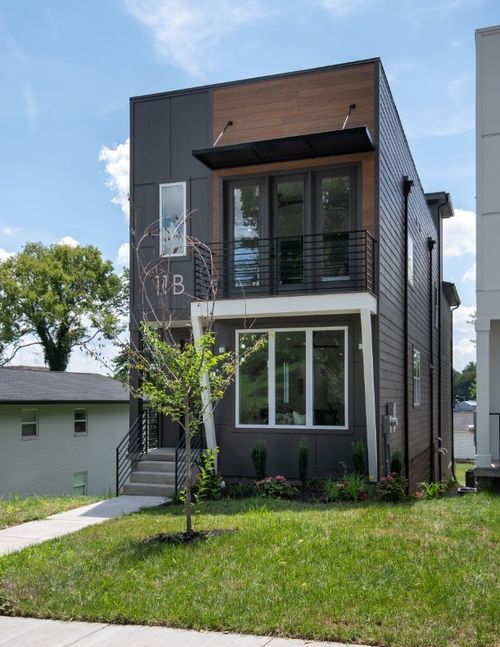 11 Garden St, Nashville, TN, 37210-3423 | Card Image