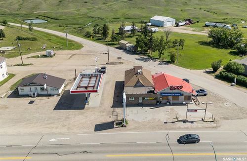 11 Highway 11, Chamberlain, SK, S0G | Card Image