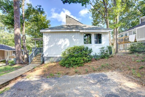1041 Huran Ln, Santee, SC, 29142-8608 | Card Image
