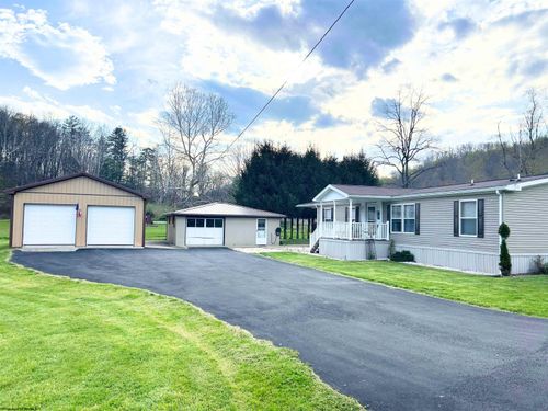 516 Windy Hill Dr, Mannington, WV, 26582-3007 | Card Image