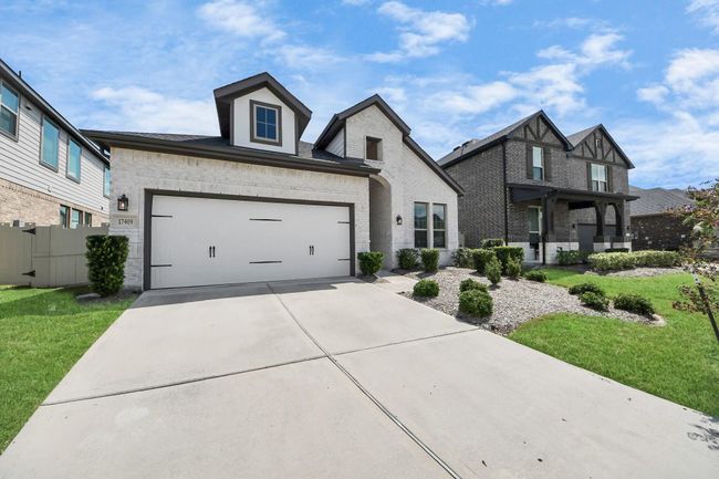 17409 Turtleweed Ln, House other with 3 bedrooms, 2 bathrooms and 2 parking in Conroe TX | Image 9