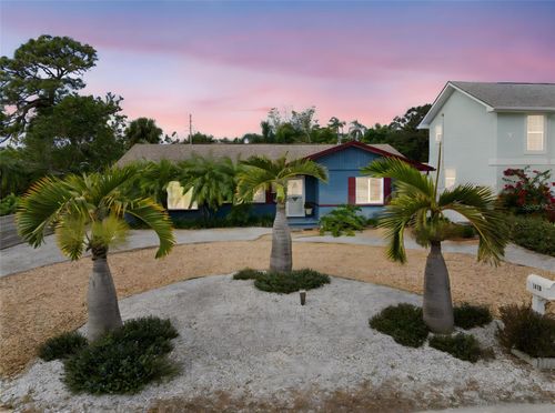 1419 Gray St S, GULFPORT, FL, 33707-3334 | Card Image