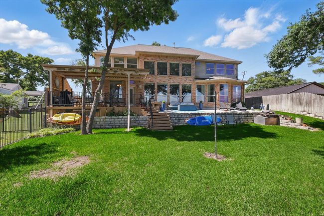 8913 Sunrise Point Ct, House other with 4 bedrooms, 4 bathrooms and null parking in Fort Worth TX | Image 9