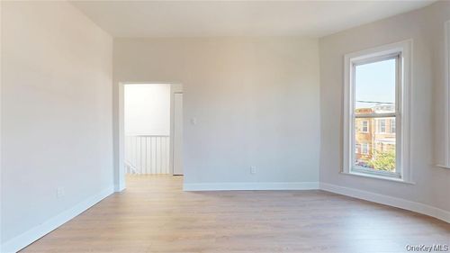 fl-2nd-549 Ashford St, Brooklyn, NY, 11207-4916 | Card Image