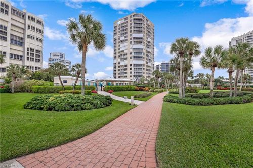 204-4041 Gulf Shore Blvd N, NAPLES, FL, 34103-2841 | Card Image
