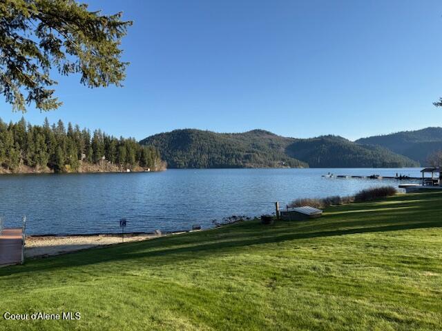 Residential in Spirit Lake
