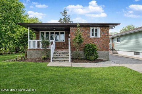 274 Evergreen Avenue, Staten Island, NY, 10305 | Card Image