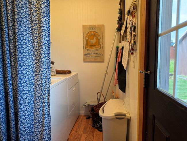 185 Howie Rd, House other with 2 bedrooms, 3 bathrooms and null parking in Big Timber MT | Image 17
