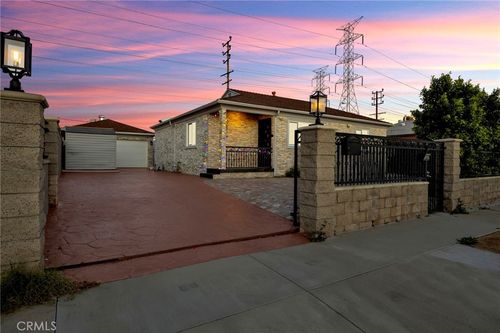 7712 El Caprice Ave, North Hollywood, CA, 91605-2339 | Card Image