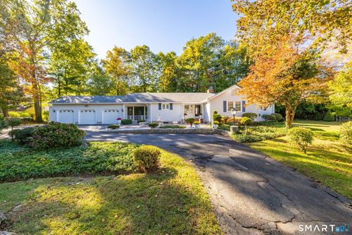 101 Collier Rd, Wethersfield, CT, 06109-3526 | Card Image