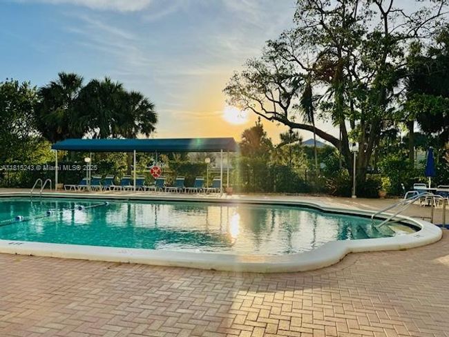 APT-1014 - 4001 Hillcrest Dr, Condo with 1 bedrooms, 2 bathrooms and null parking in Hollywood FL | Image 20