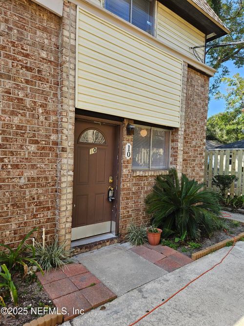 10-1200 Bretta St, Jacksonville, FL, 32211-8875 | Card Image