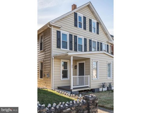 602 W Main St, WAYNESBORO, PA, 17268-1418 | Card Image