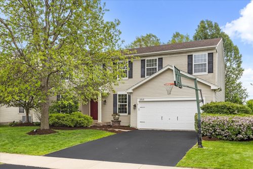 2315 Pagosa Springs Dr, Aurora, IL, 60503-6462 | Card Image