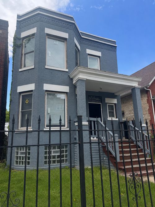 7324 S Blackstone Ave, Chicago, IL, 60619-2113 | Card Image