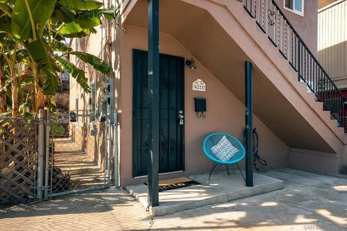 4225 Whittier St, San Diego, CA, 92107 | Card Image